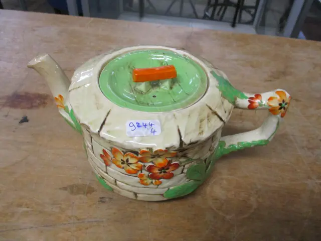 Tea pot Image 1++